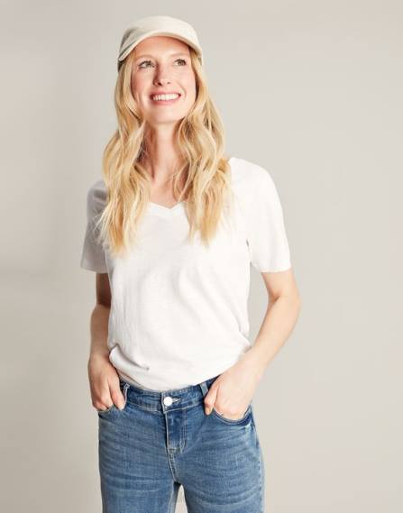 Apparel IE Joules Women Celina Solid V Neck T-Shirt BRIGHT WHITE JVVL60